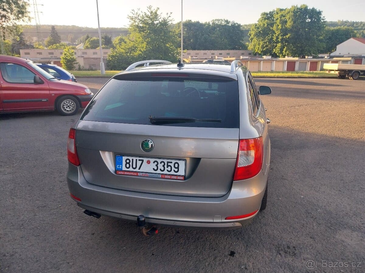 2012 Škoda SUPERB - 5