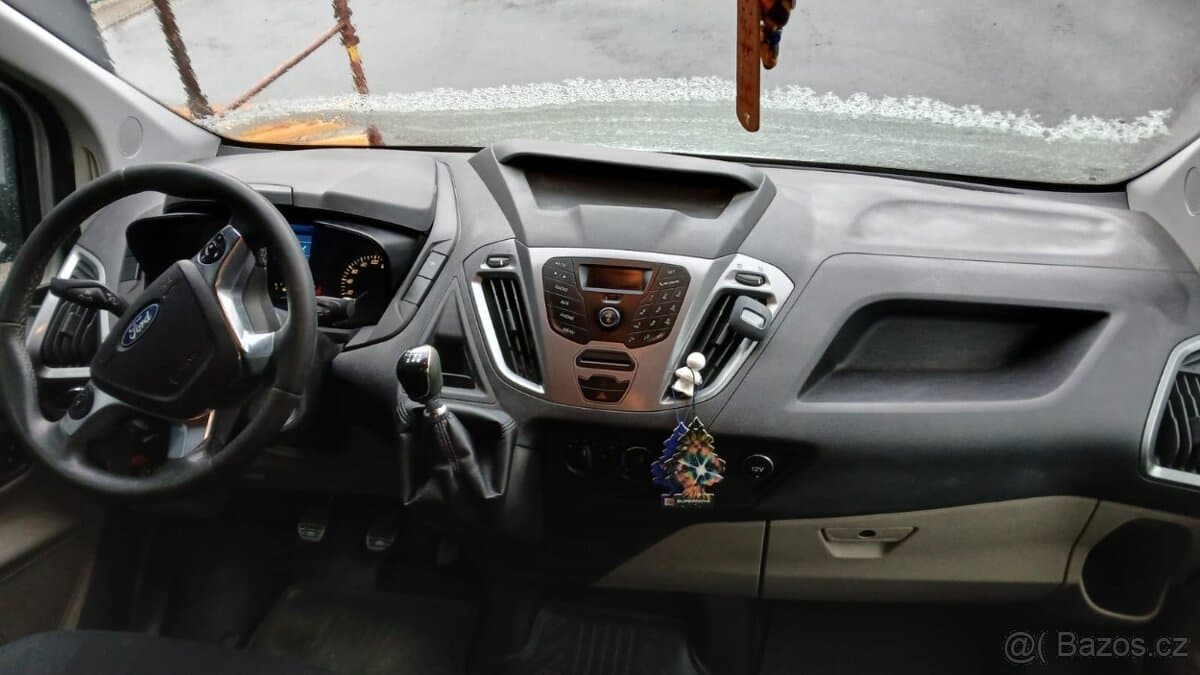 2015 Ford TOURNEO - 5