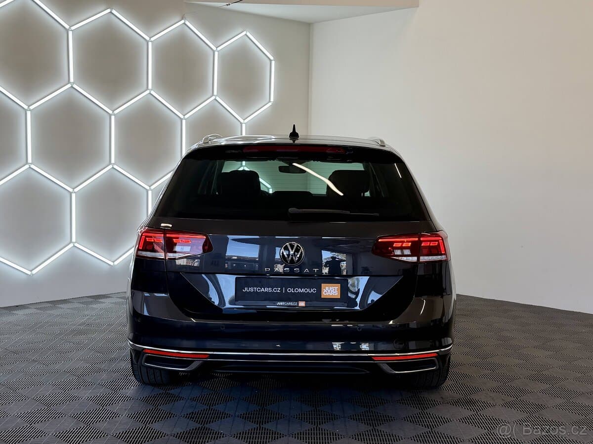 Volkswagen PASSAT - 5