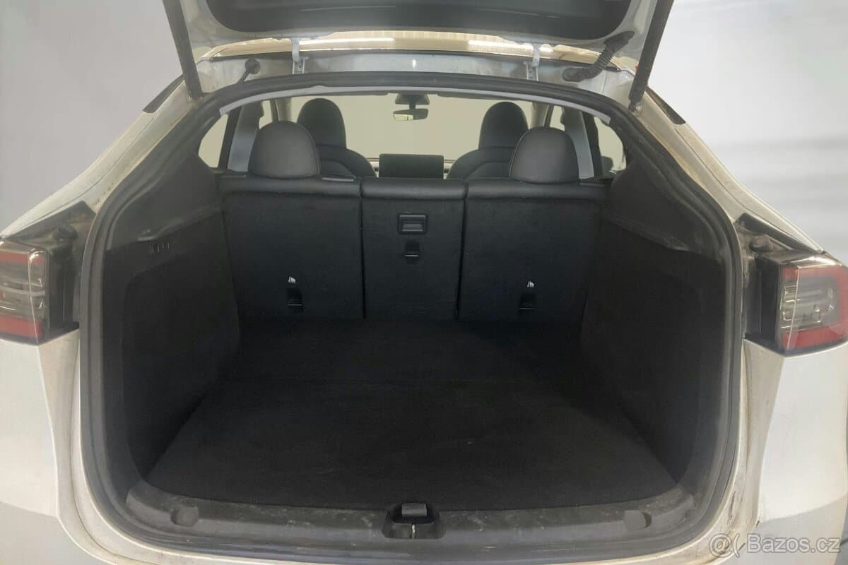 2024 Tesla MODEL Y - 5