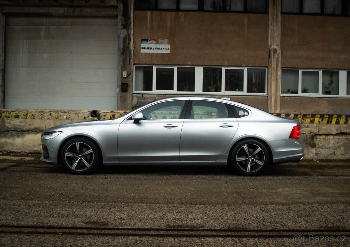 2017 Volvo S90 - 5