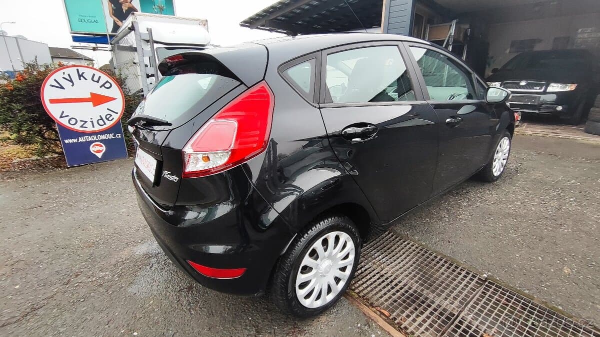 2015 Ford FIESTA - 5