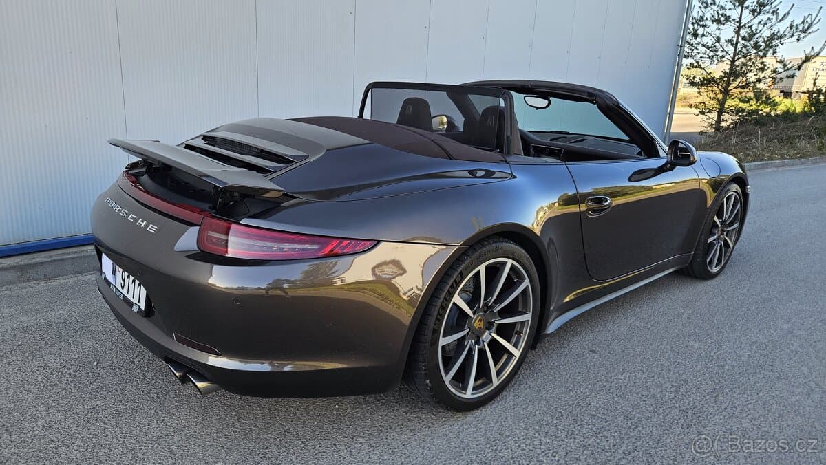 2013 Porsche 911 - 5