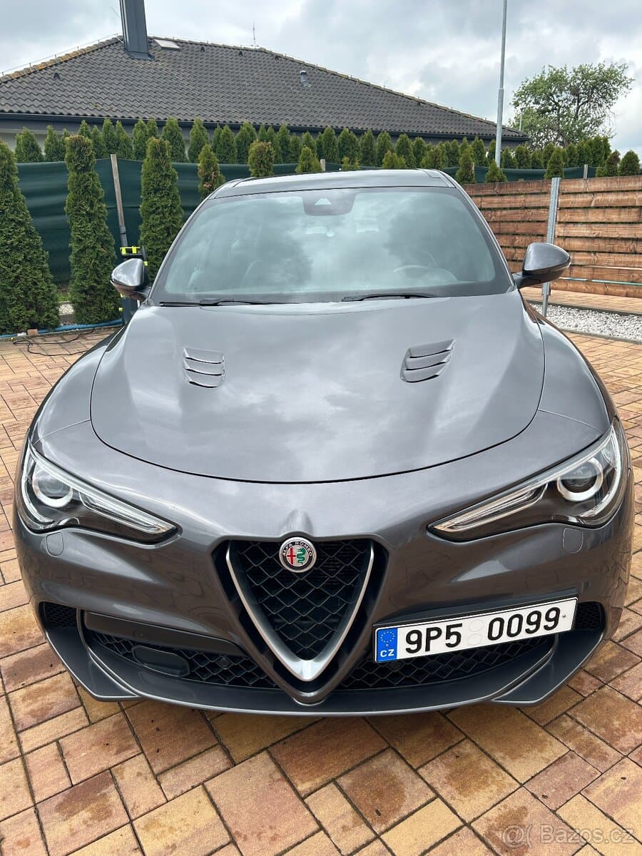 2020 Alfa Romeo STELVIO - 5