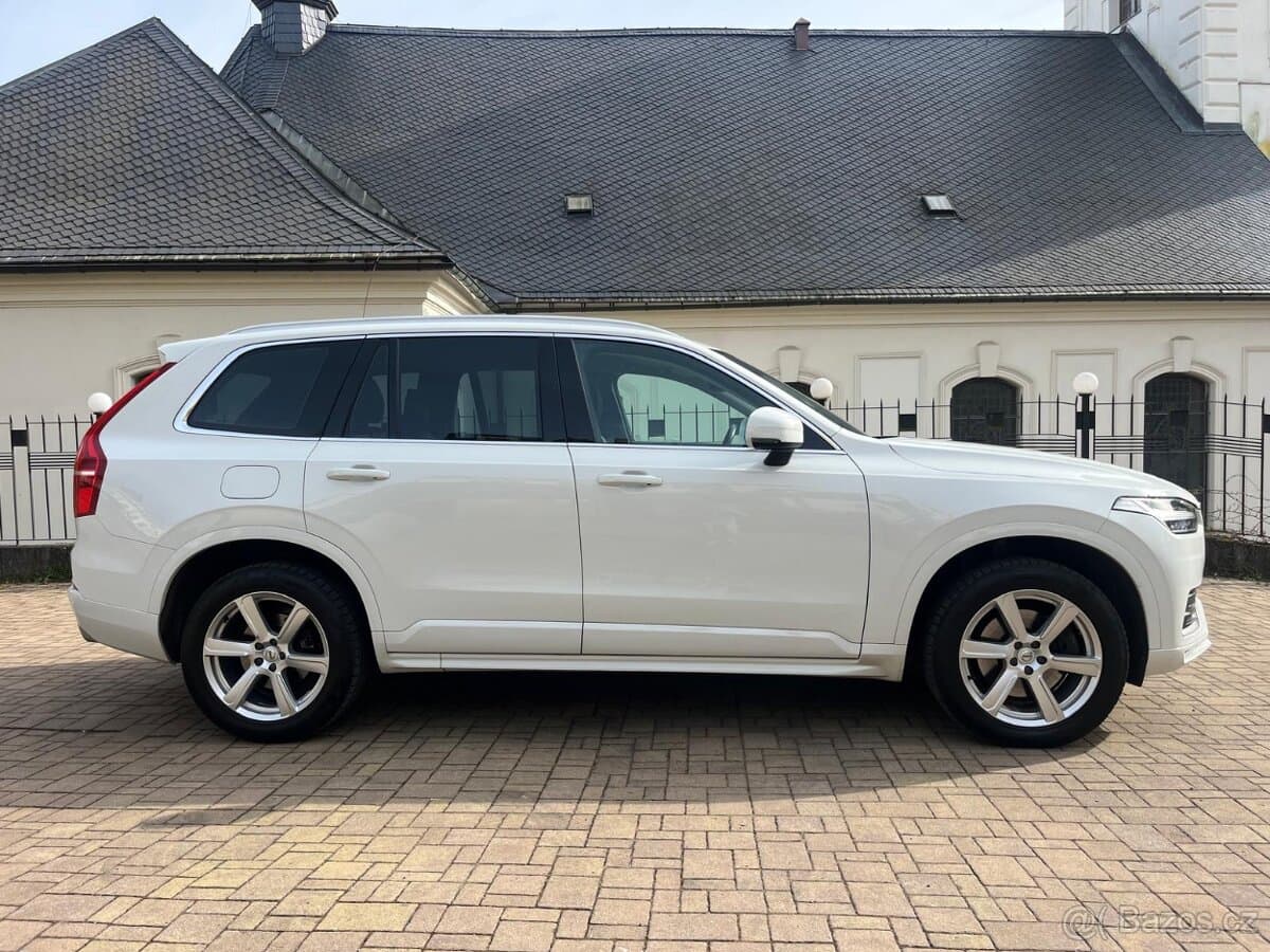 2020 Volvo XC90 - 5