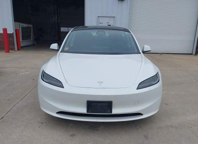 2024 Tesla MODEL 3 - 5