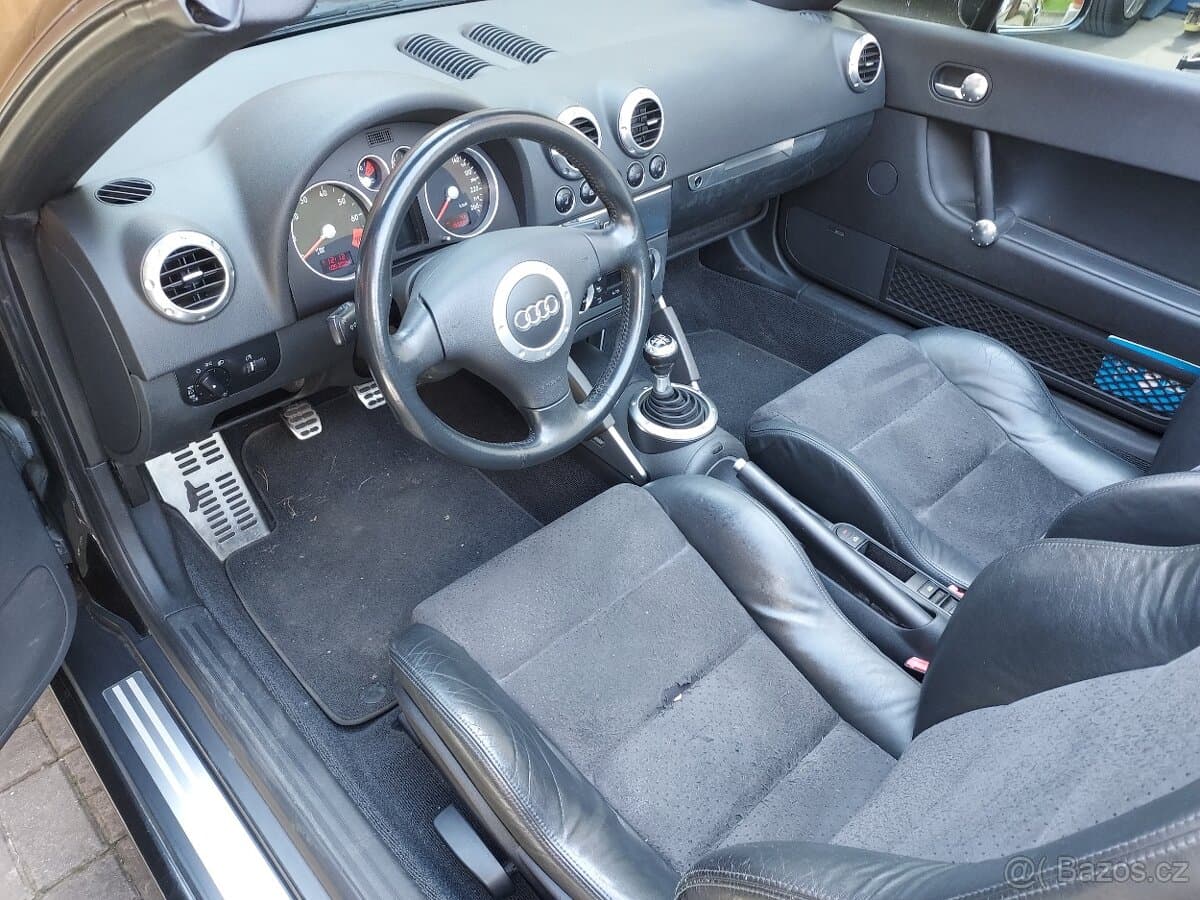 2003 Audi TT - 5