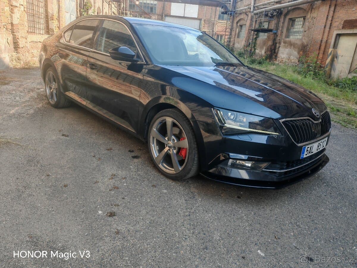 2016 Škoda SUPERB - 5