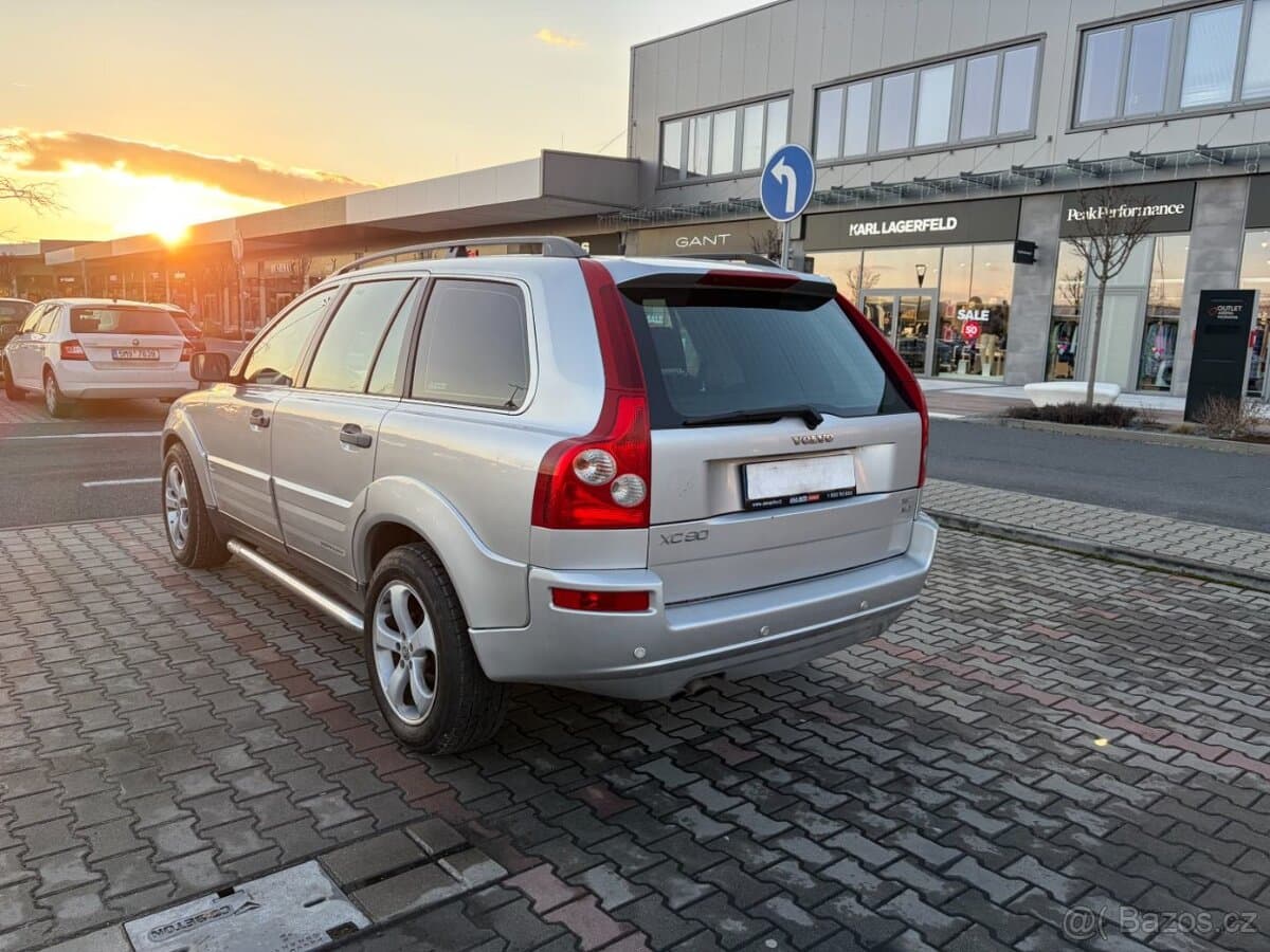 2004 Volvo XC90 - 5