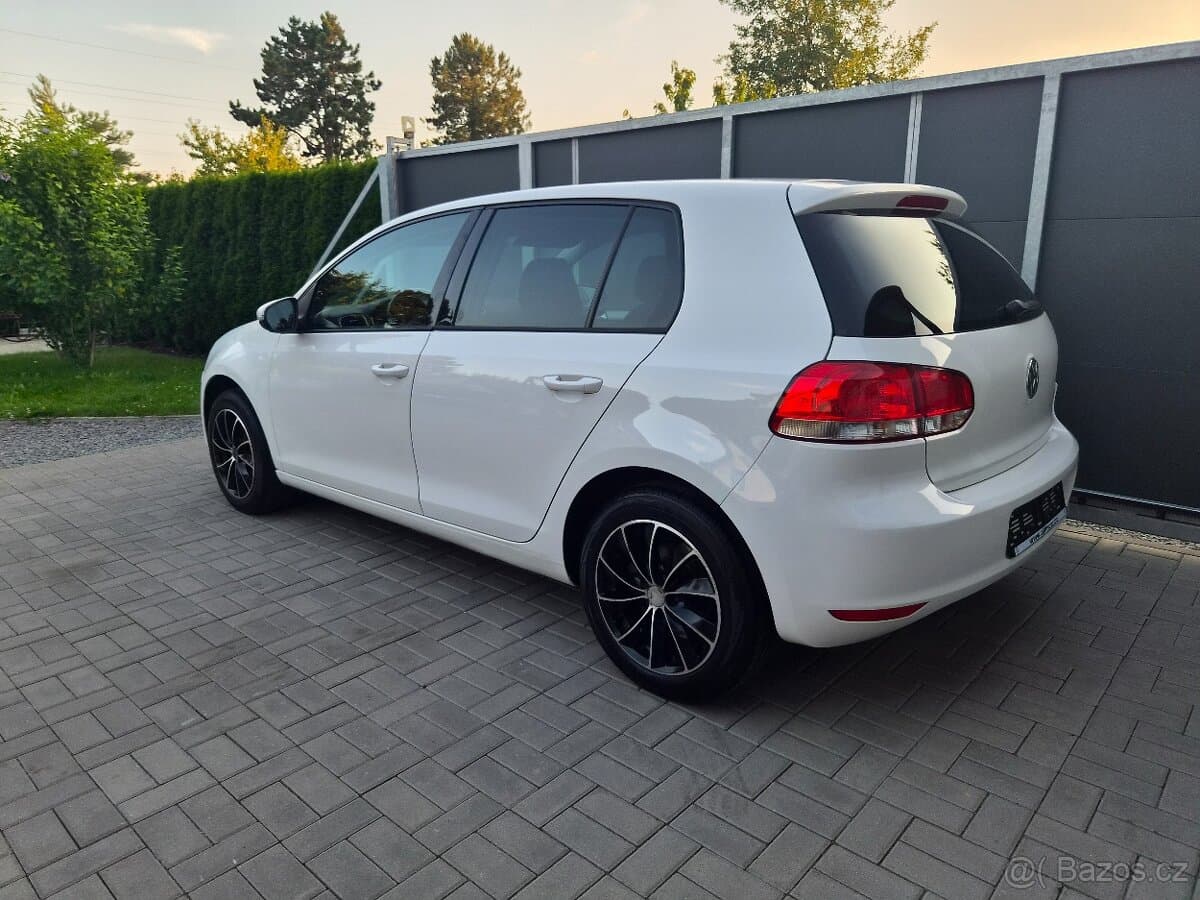 2009 Volkswagen GOLF - 5