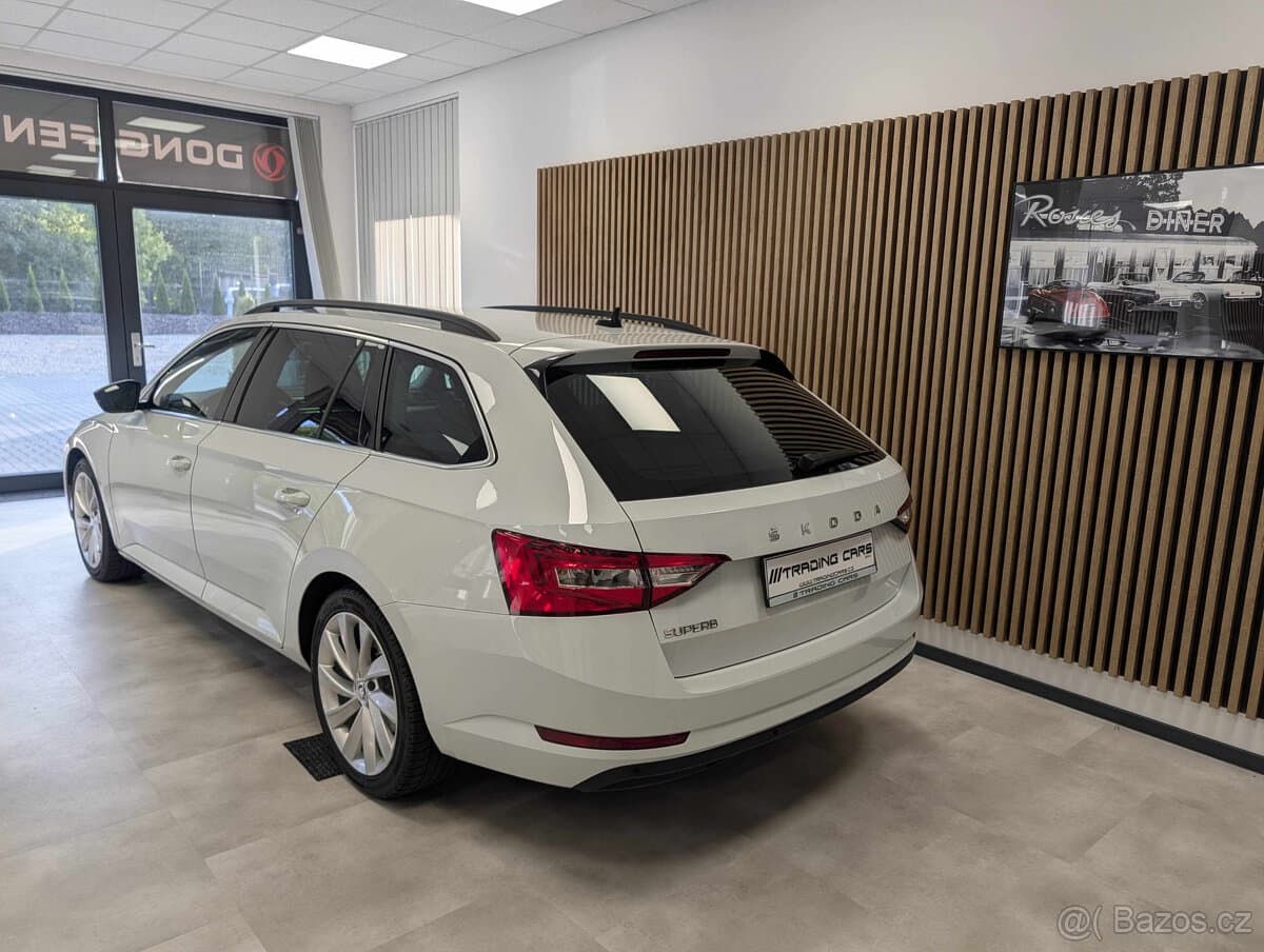 2022 Škoda SUPERB - 5