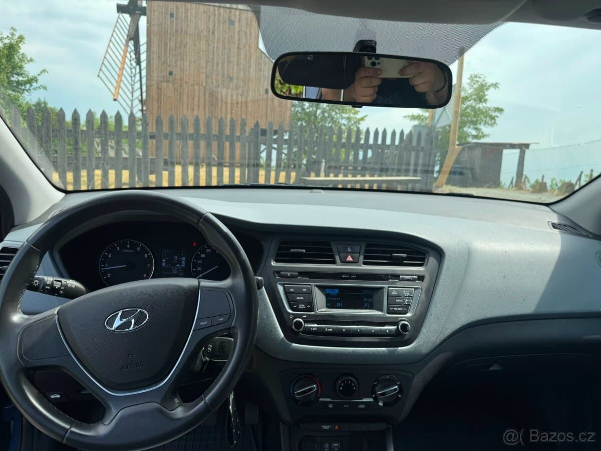 2017 Hyundai i20 - 5