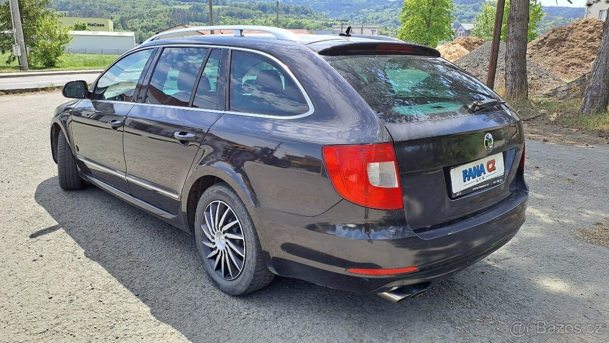 2010 Škoda SUPERB - 5