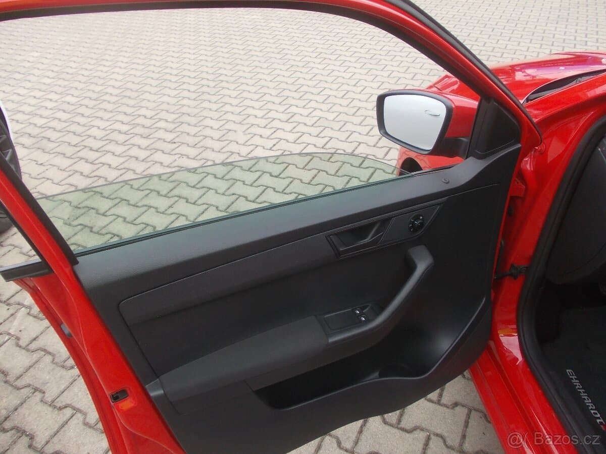 2016 Škoda FABIA - 5