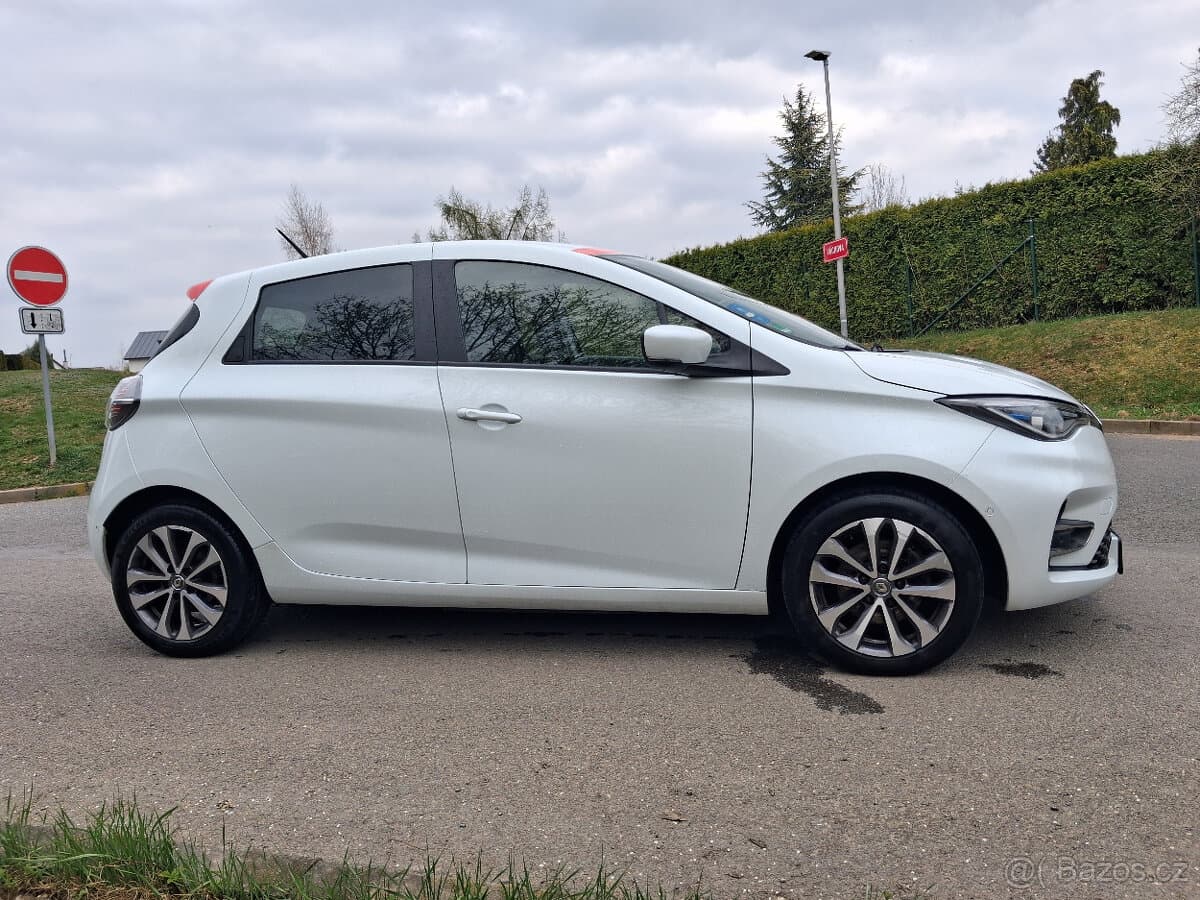 2022 Renault ZOE - 5