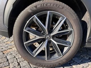 Lexus LBX - 5