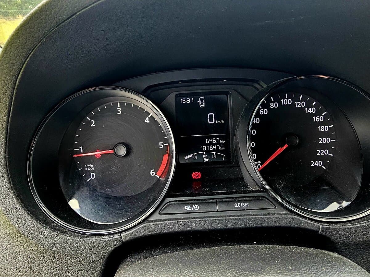 2014 Volkswagen POLO - 5