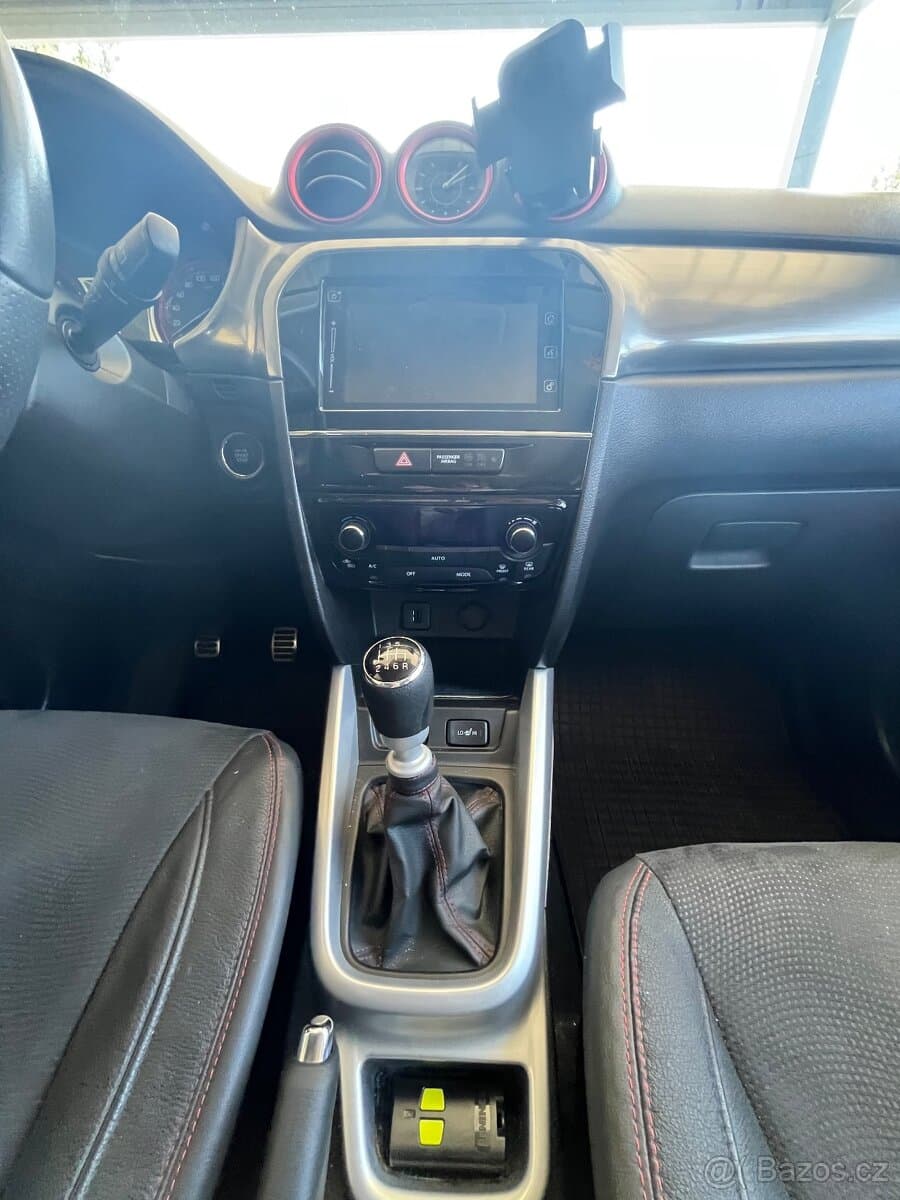 2017 Suzuki VITARA - 5