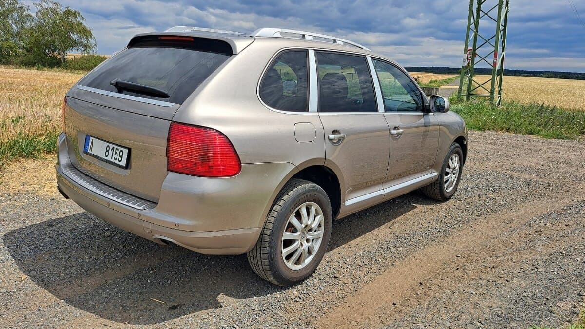 2005 Porsche CAYENNE - 5