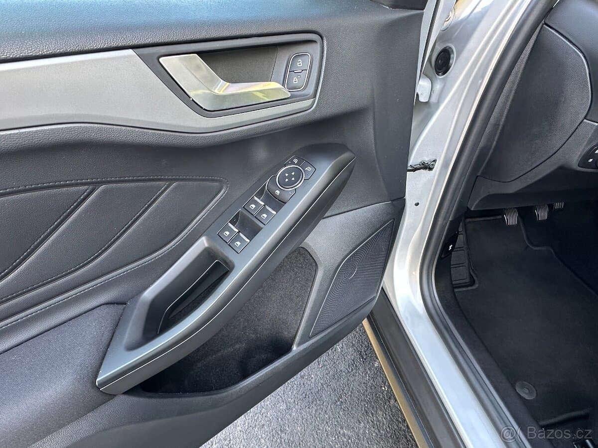2021 Ford FOCUS - 5