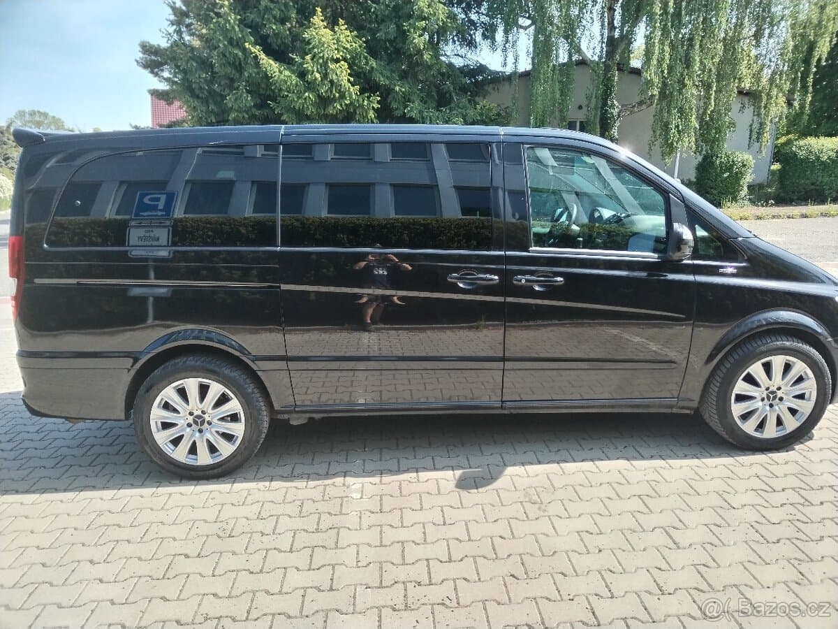2011 Mercedes-Benz VIANO - 5