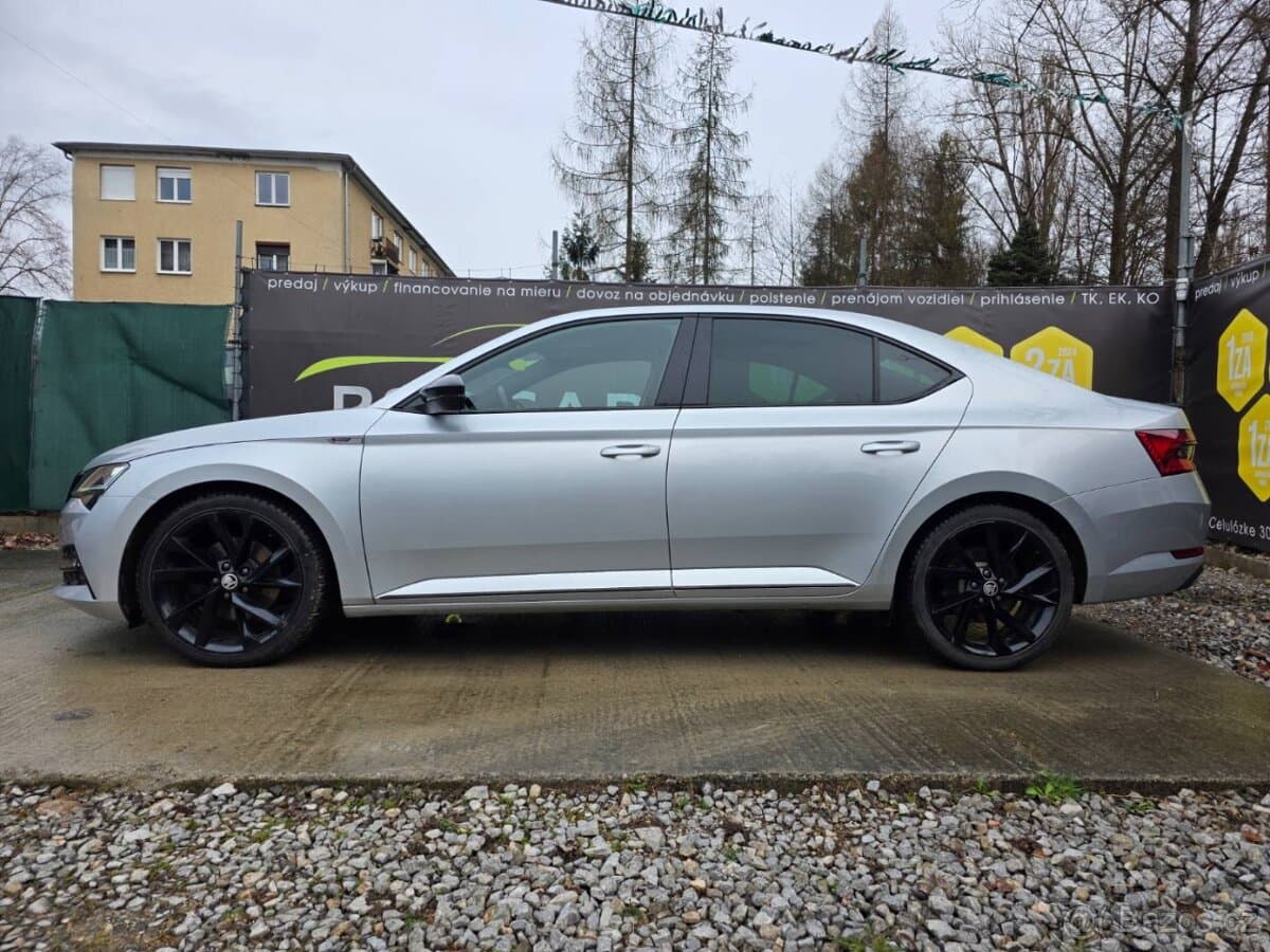 2020 Škoda SUPERB - 5