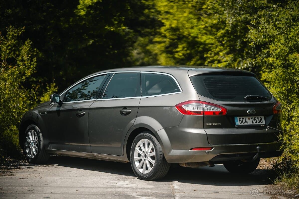 2011 Ford MONDEO - 5