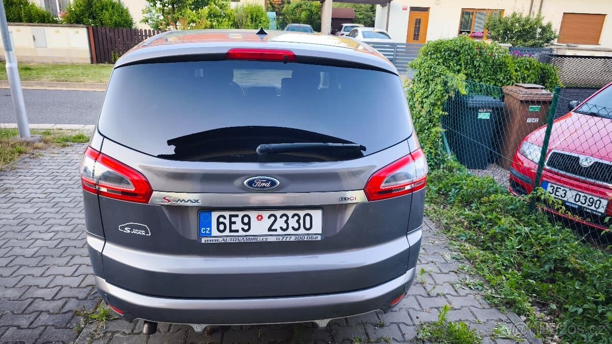2014 Ford S-MAX - 5