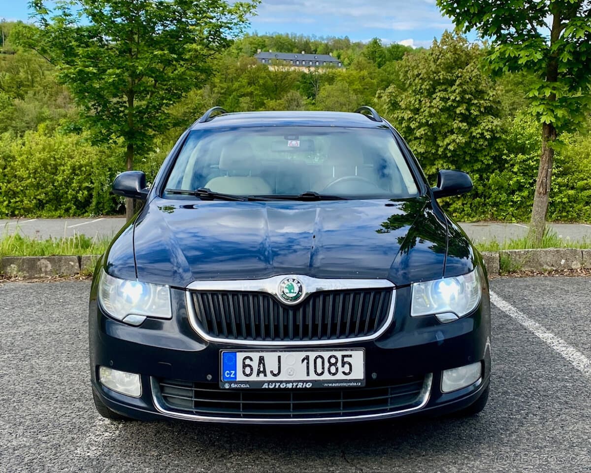 2011 Škoda SUPERB - 5