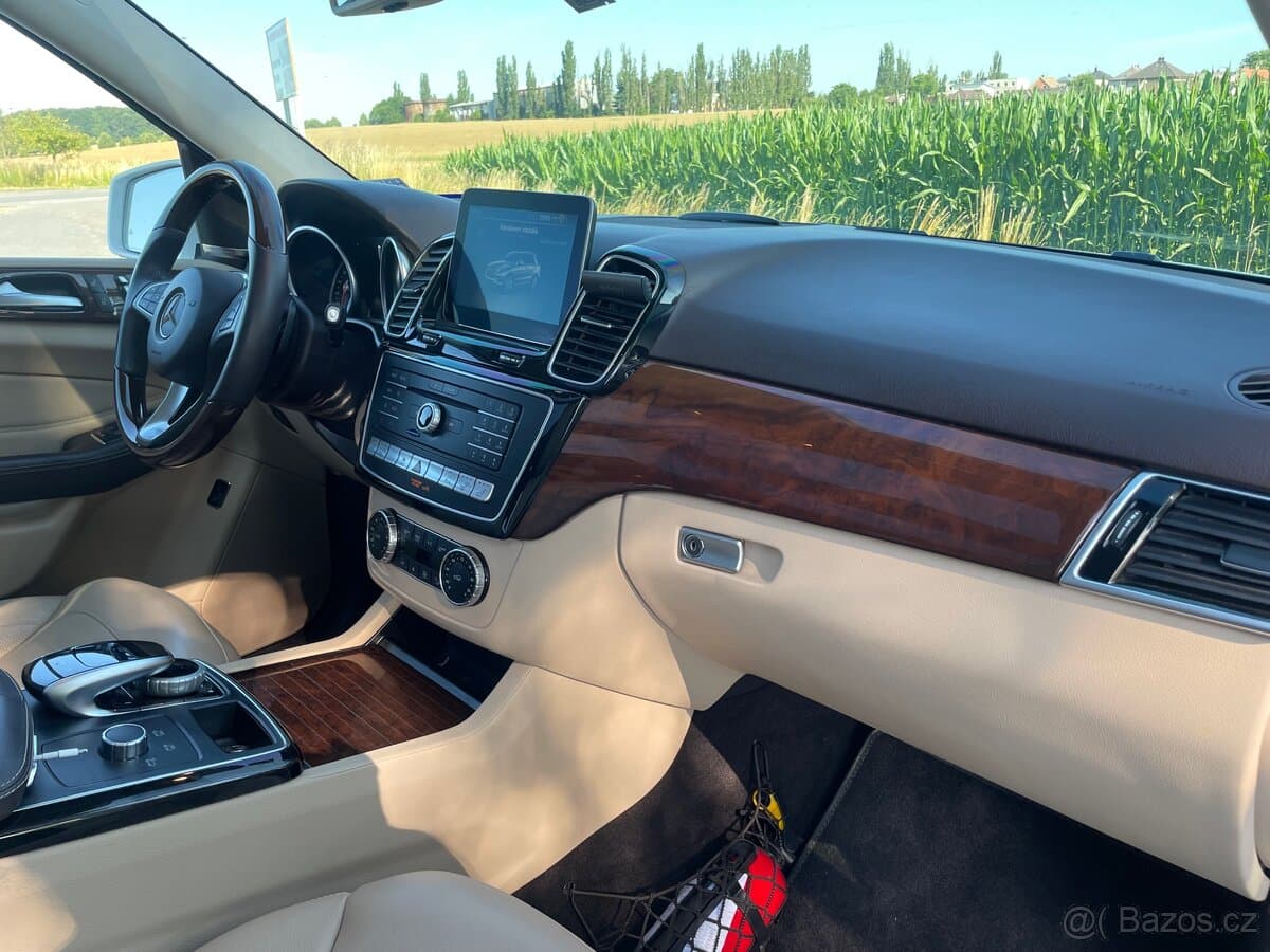 2018 Mercedes-Benz GL - 5