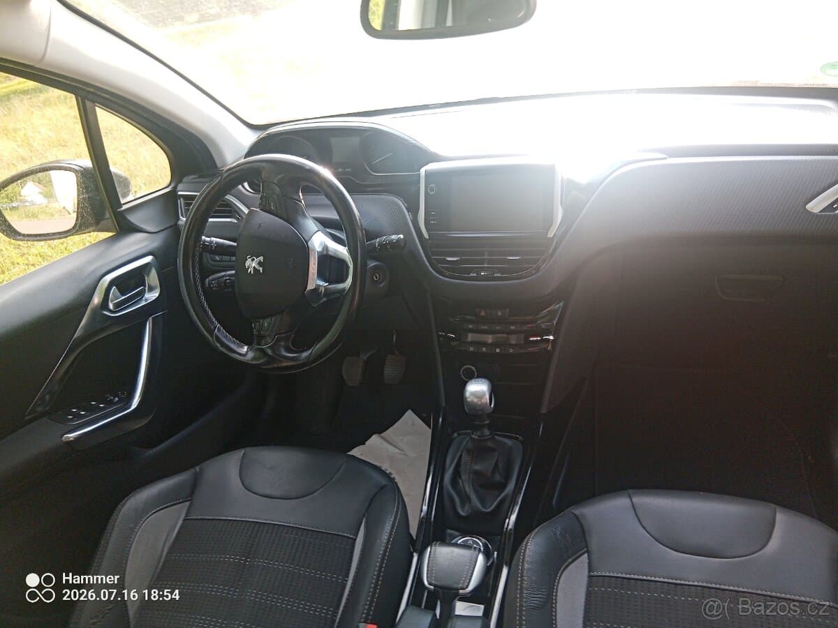 2016 Peugeot 2008 - 5
