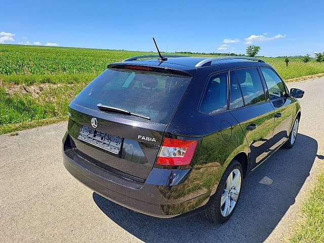 2017 Škoda FABIA - 5