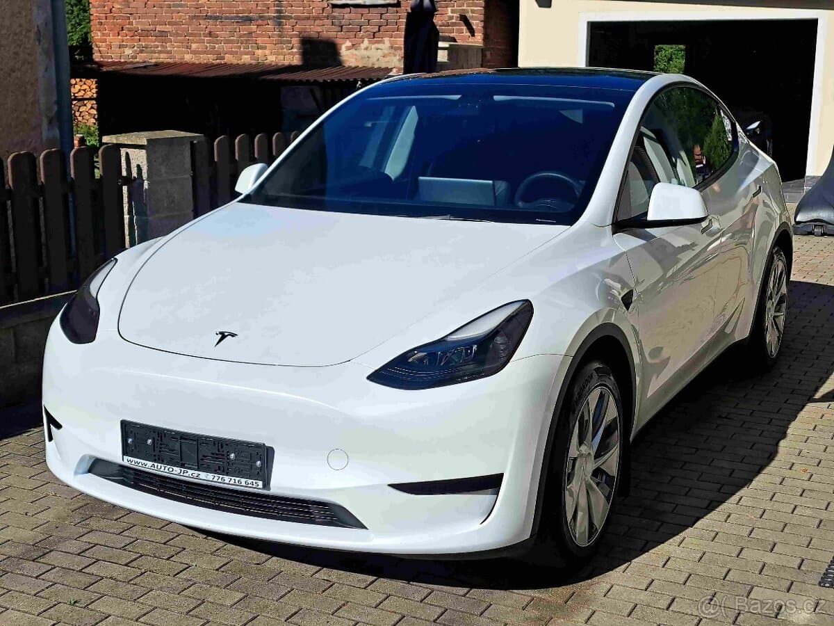 2023 Tesla MODEL Y - 5