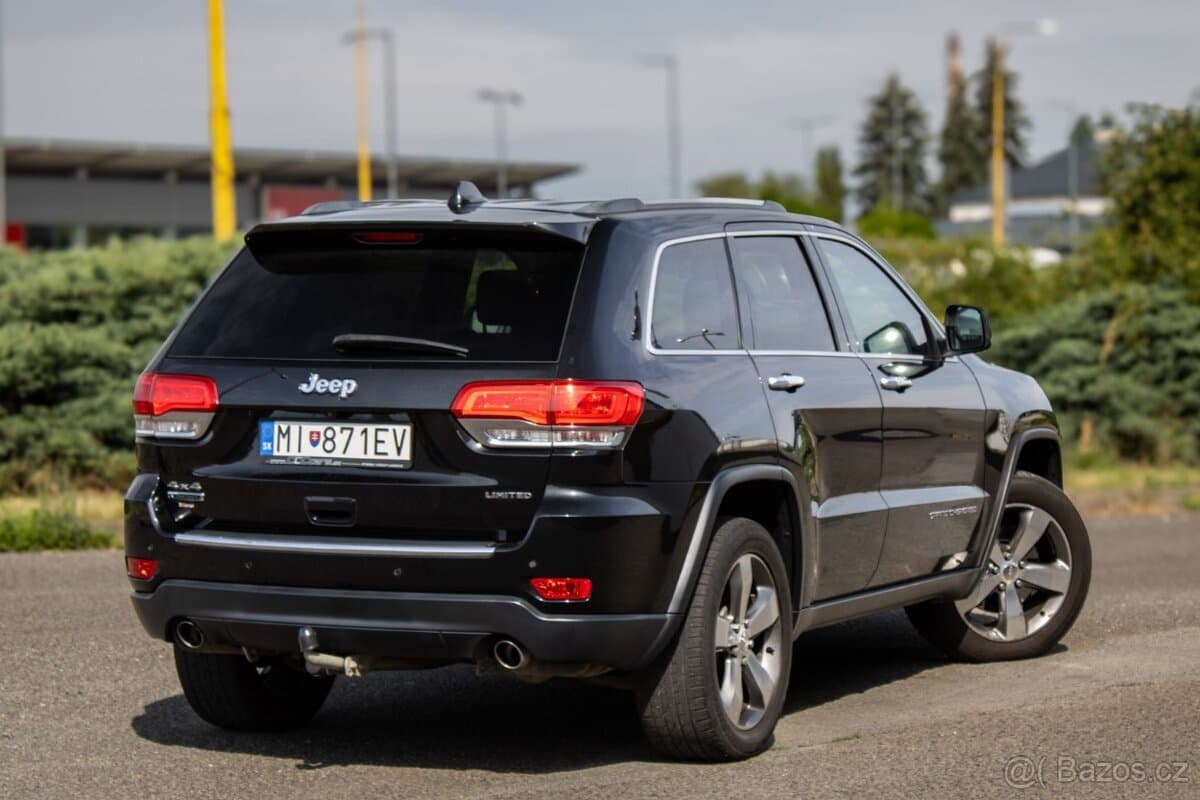 2015 Jeep CHEROKEE - 5