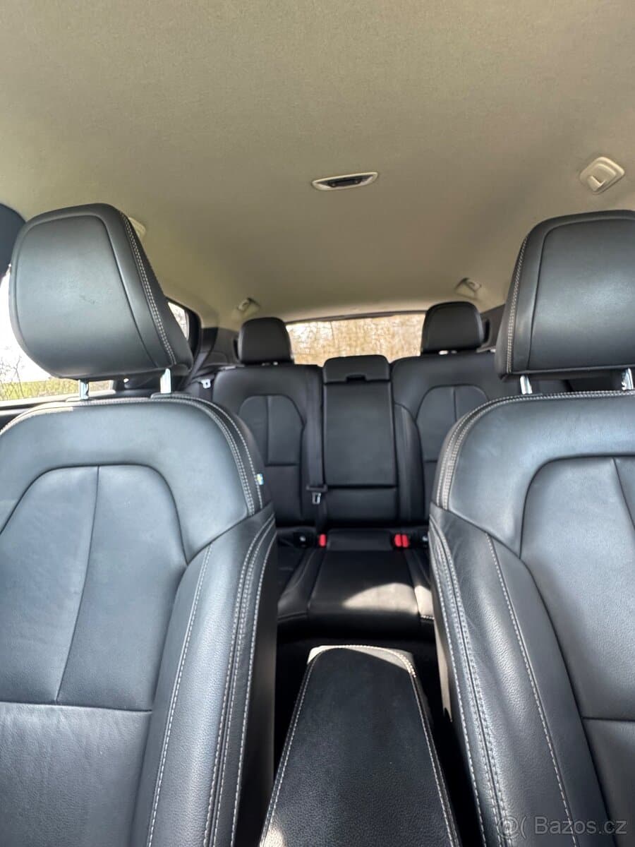 2019 Volvo XC40 - 5