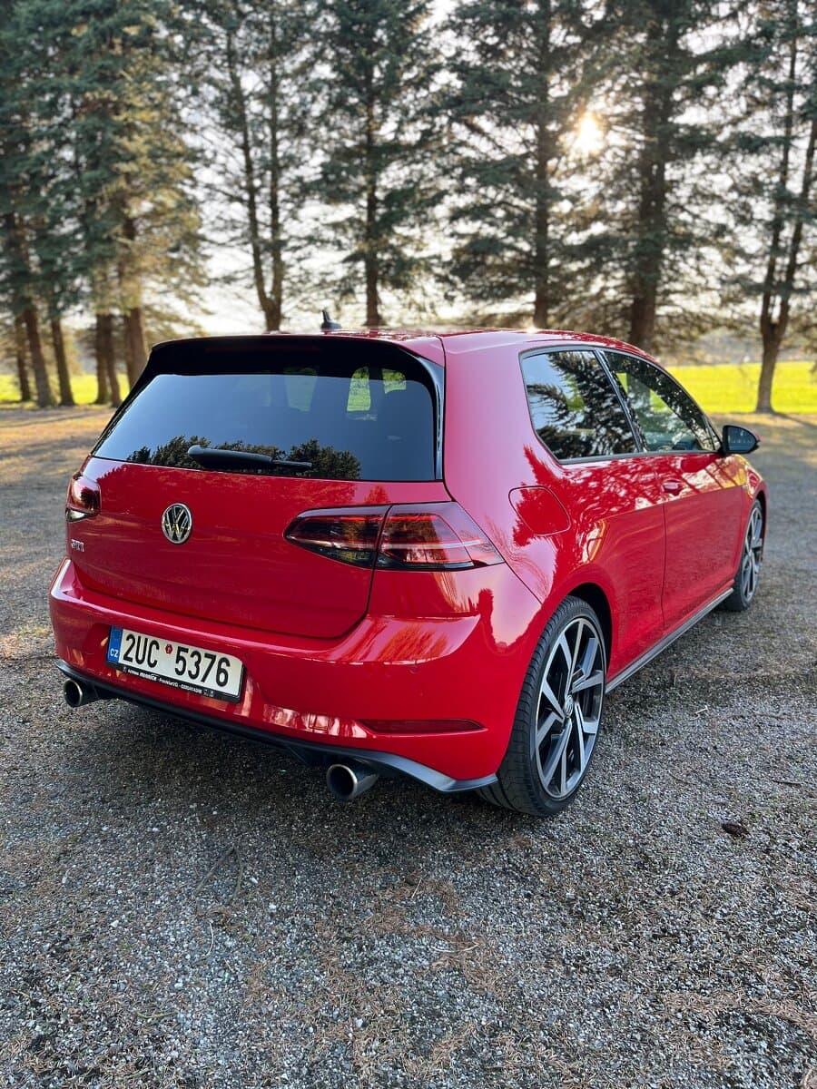 2017 Volkswagen GOLF - 5