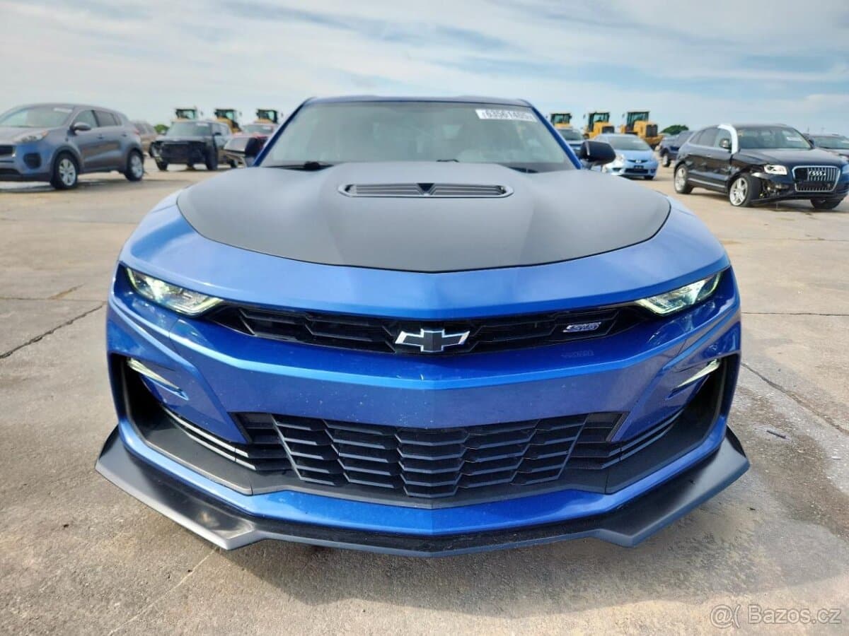 2023 Chevrolet CAMARO - 5