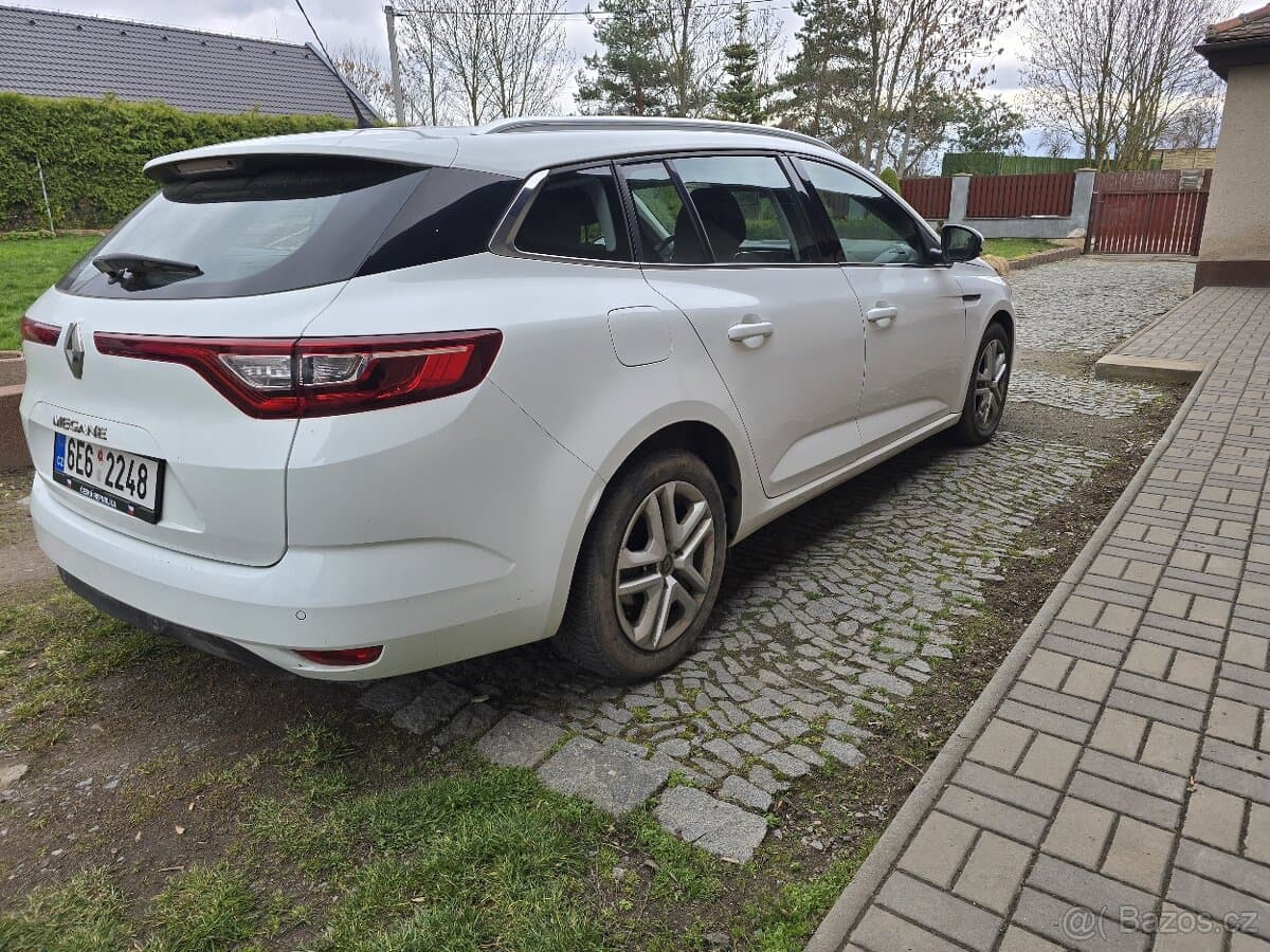 2016 Renault MEGANE - 5