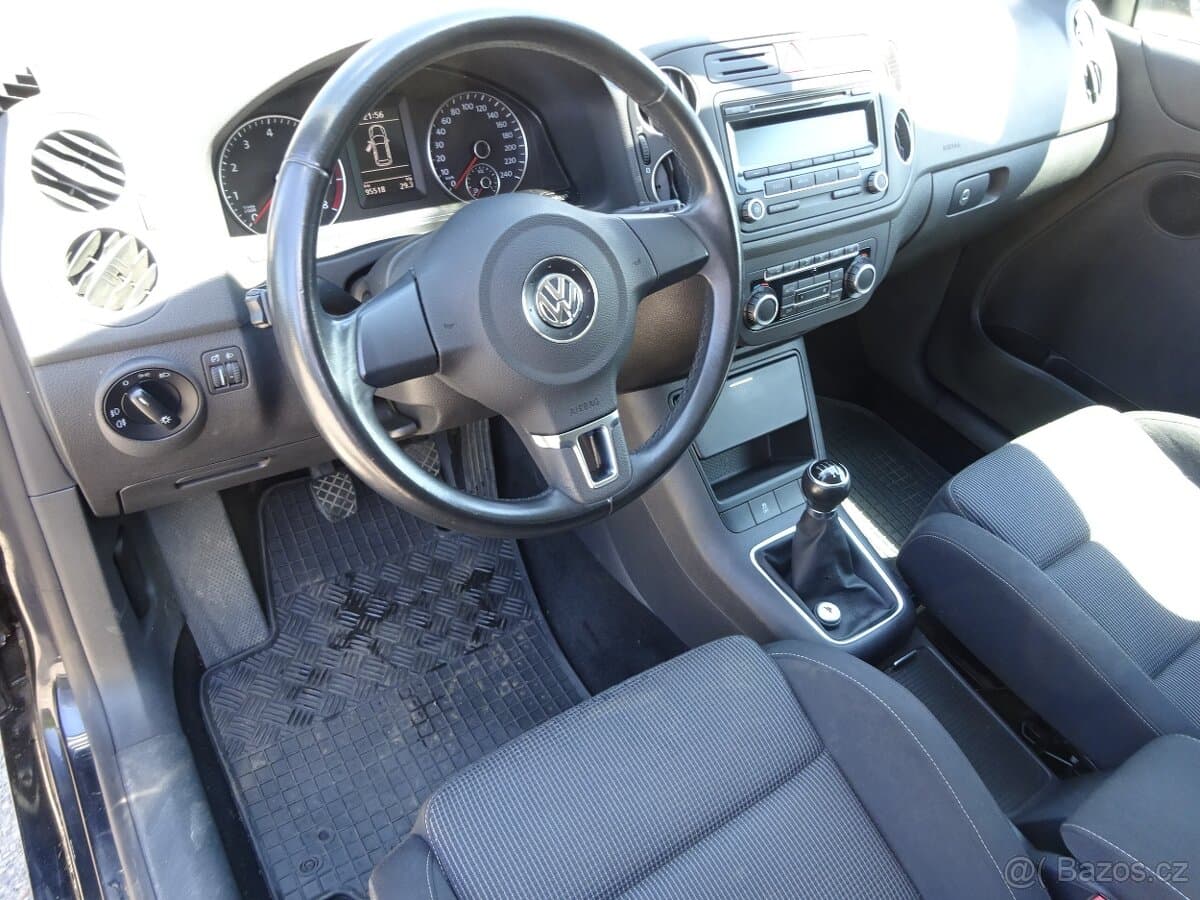 2011 Volkswagen GOLF - 5