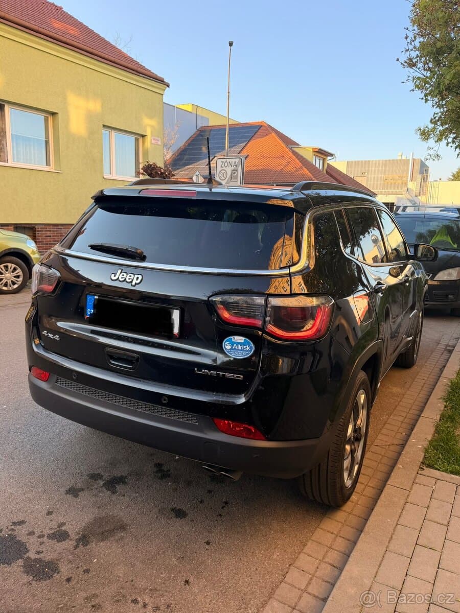 2018 Jeep COMPASS - 5