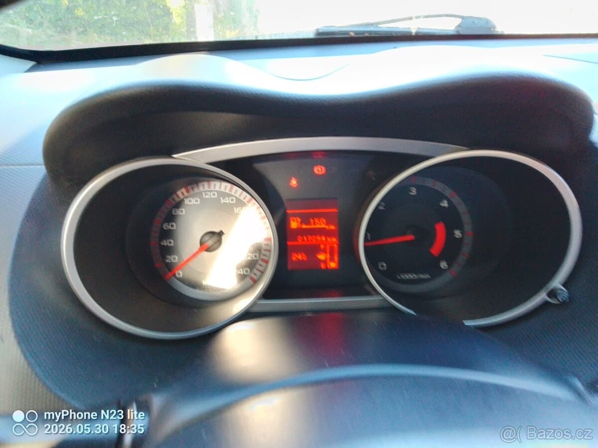 2009 Mitsubishi OUTLANDER - 5