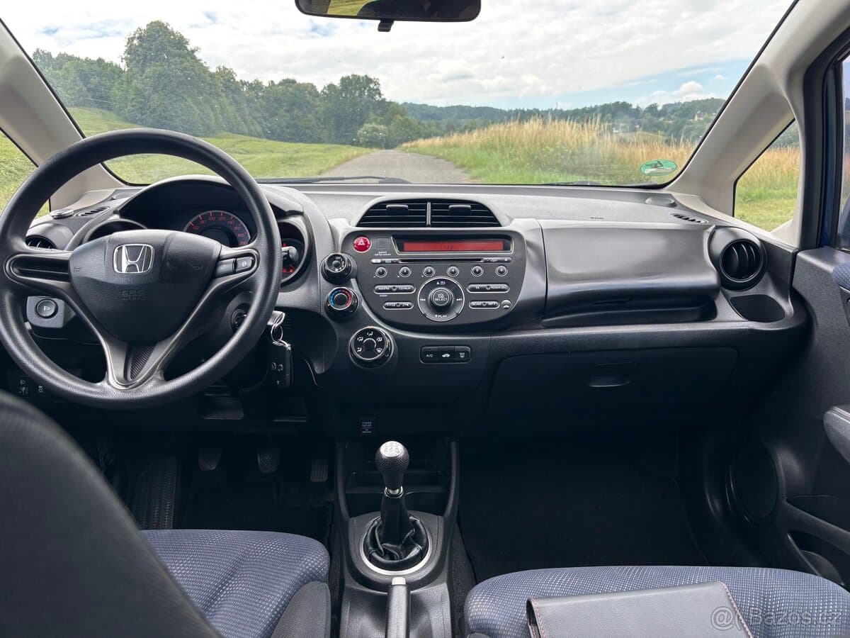 2012 Honda JAZZ - 5