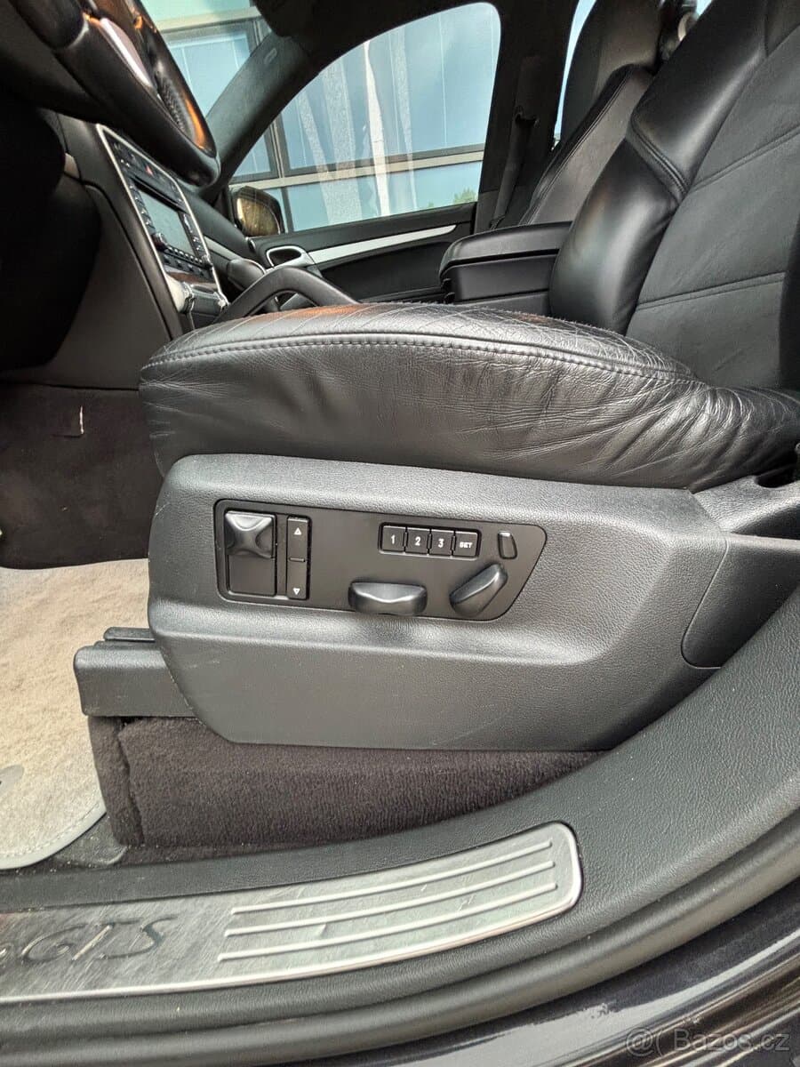 2008 Porsche CAYENNE - 5