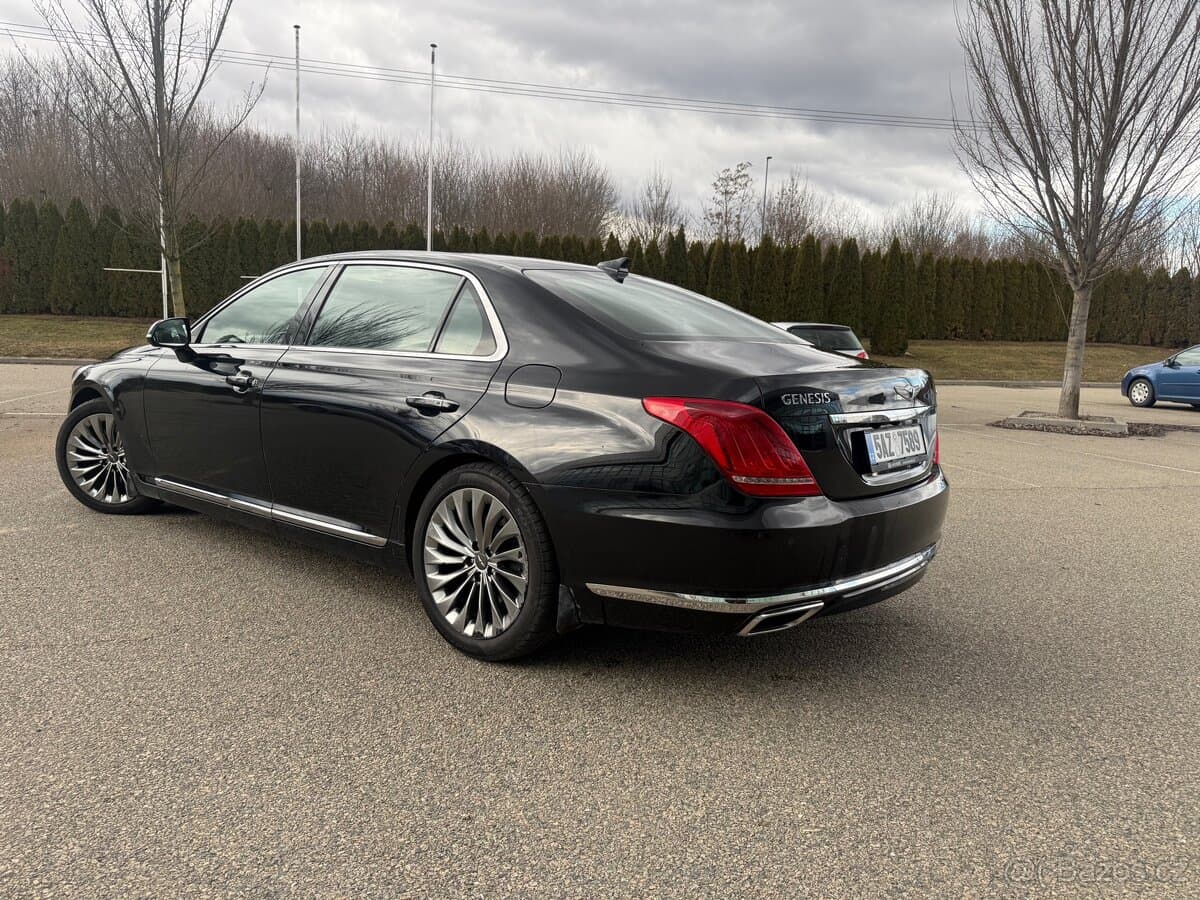 2017 Genesis G90 - 5