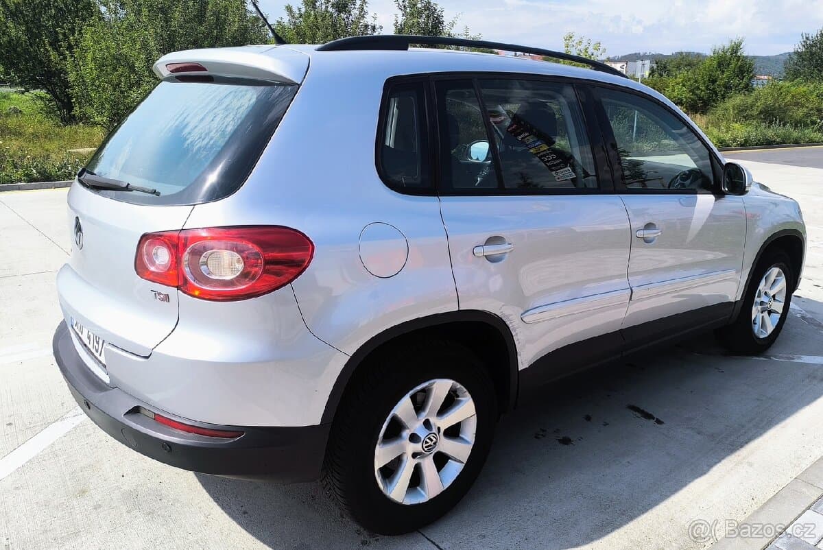 2009 Volkswagen TIGUAN - 5