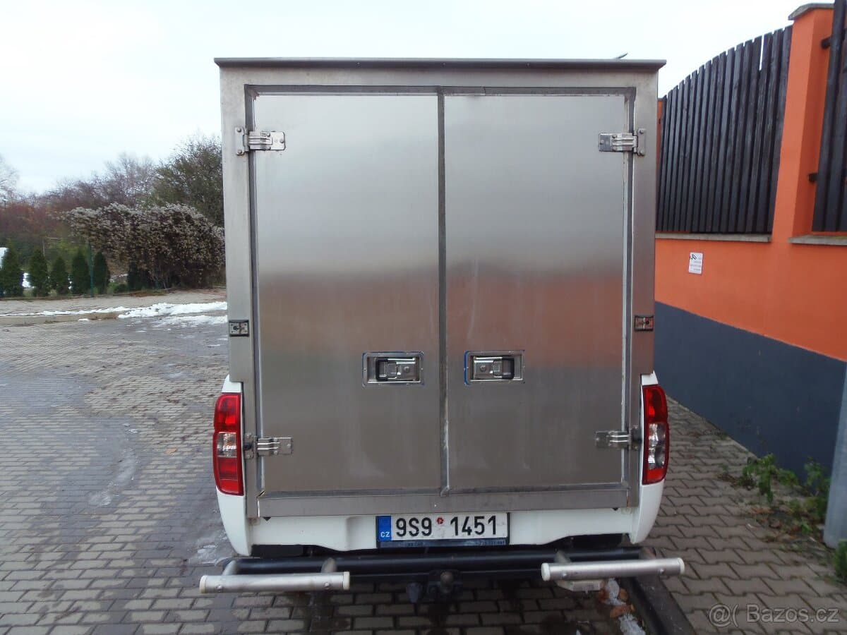 2009 Nissan NAVARA - 5