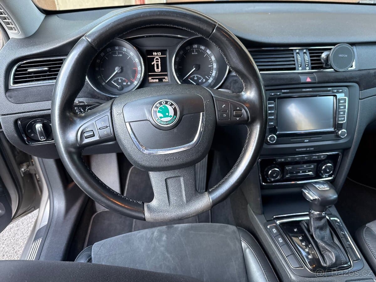 2010 Škoda SUPERB - 5