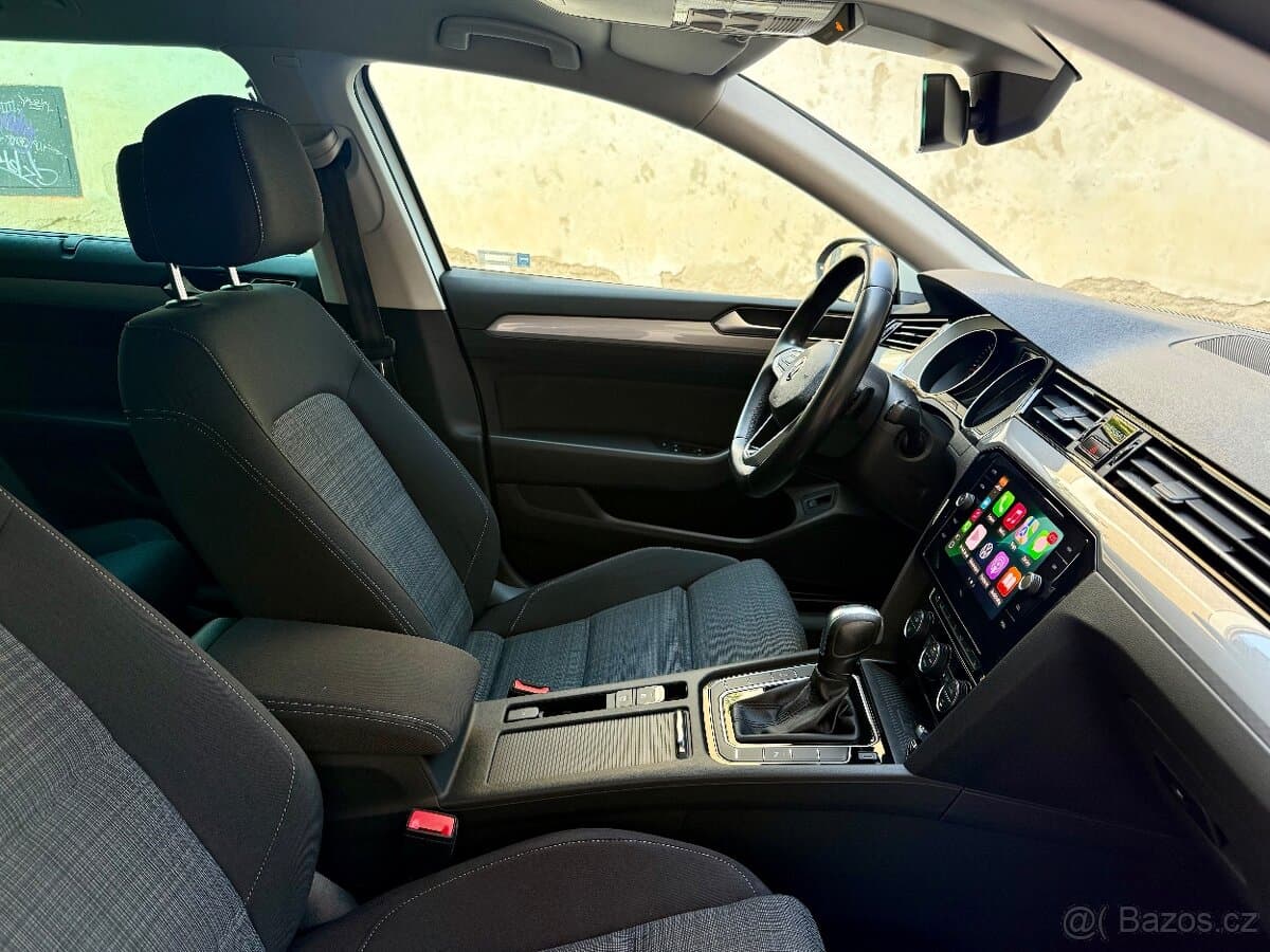 2020 Volkswagen PASSAT - 5