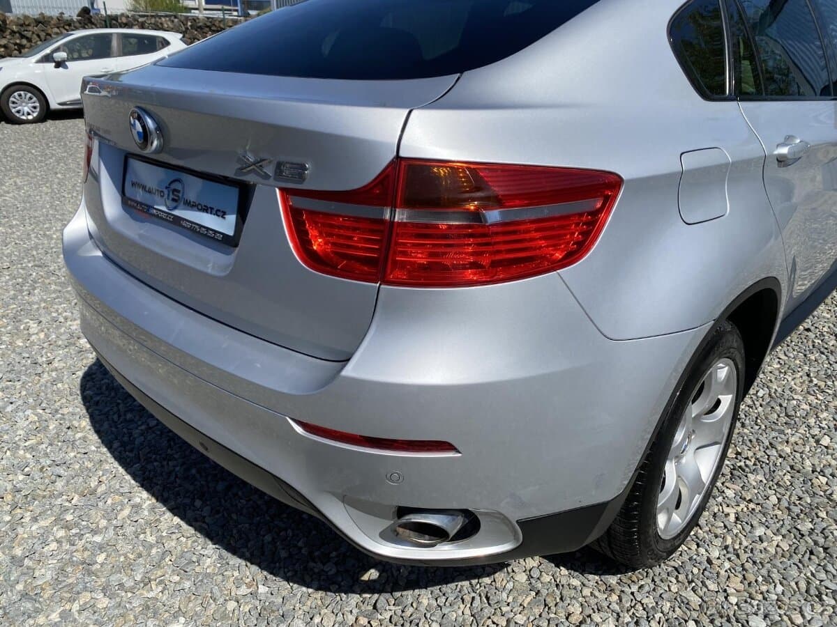 2011 BMW X6 - 5