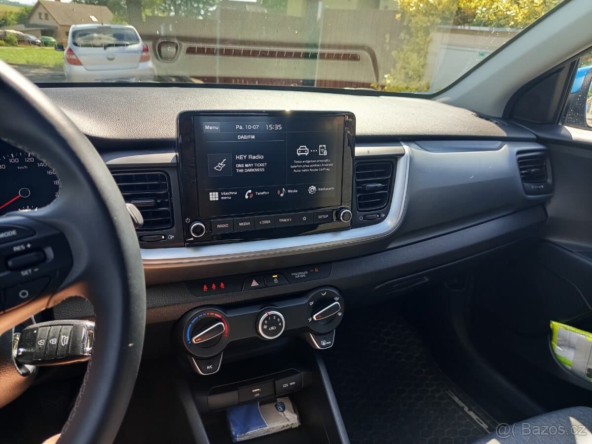2023 Kia STONIC - 5
